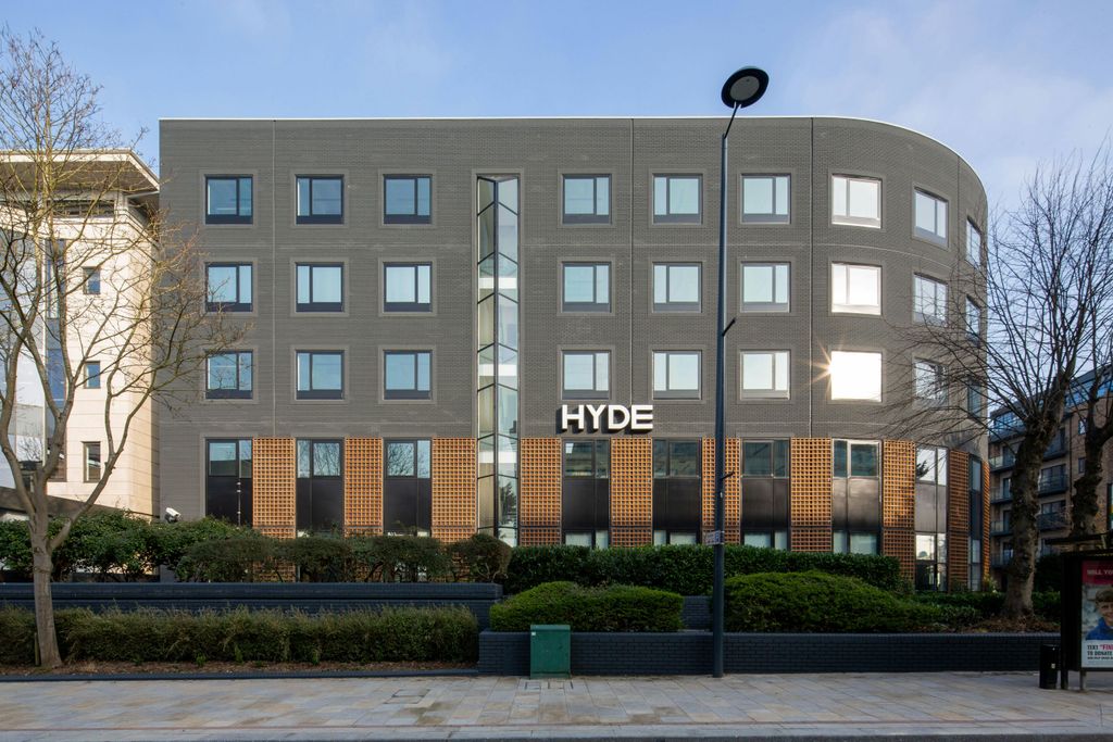 Property photo 1 of 13 Hyde Frontage.Jpg