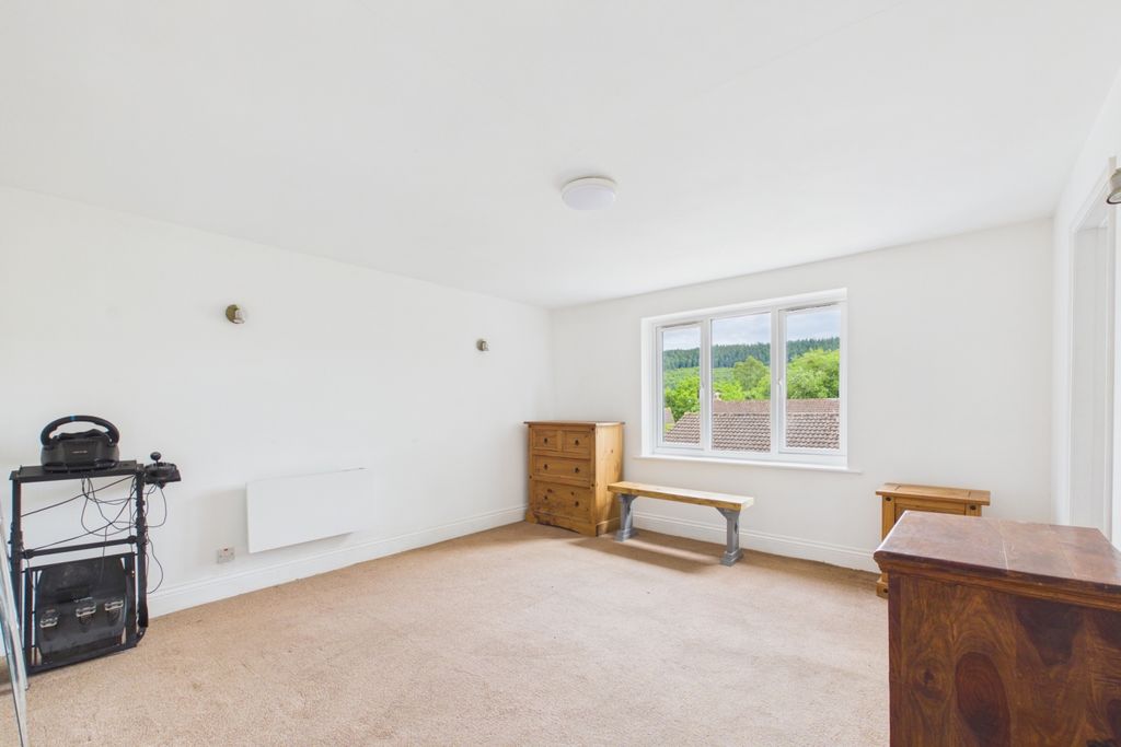 Property photo 2 of 12 Sitting Room