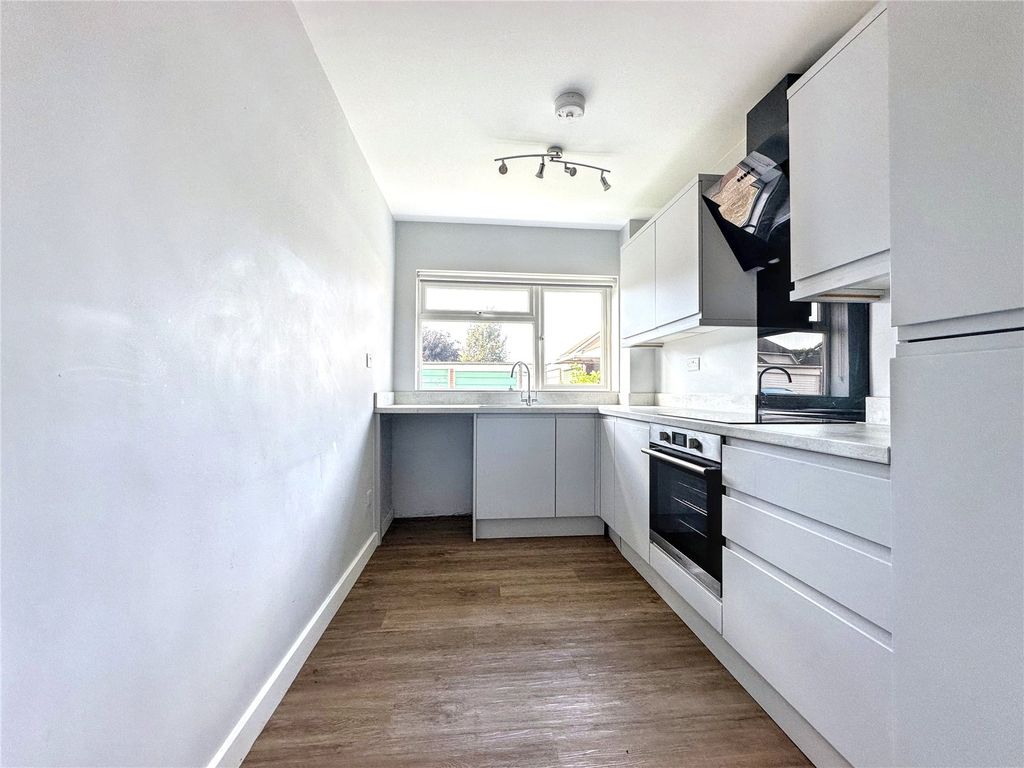 Property photo 3 of 9 Picture No. 13
