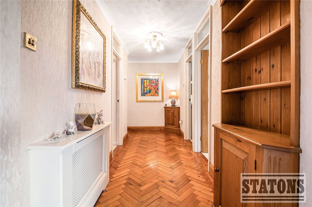 Property photo 3 of 18 Picture No. 26