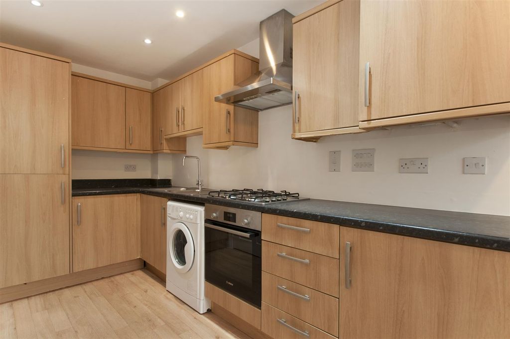 Property photo 3 of 10 Swift 02.Jpg