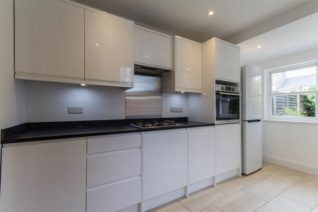 Property photo 3 of 13 Kitchen.Jpg