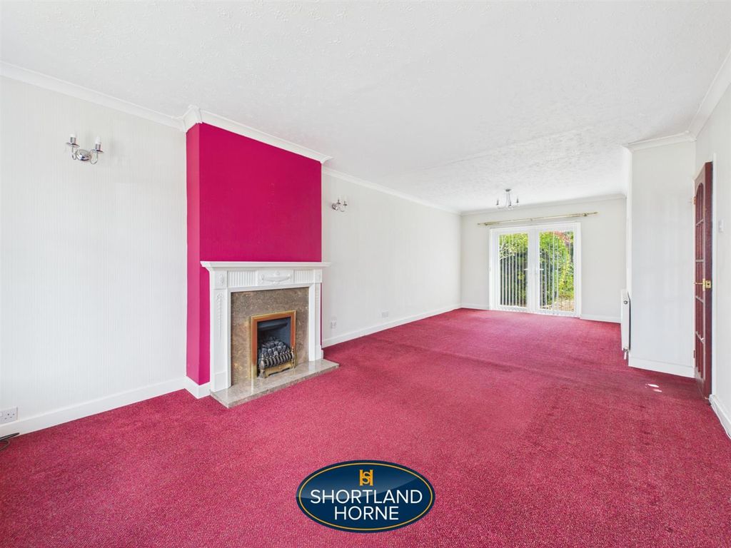 Property photo 3 of 26