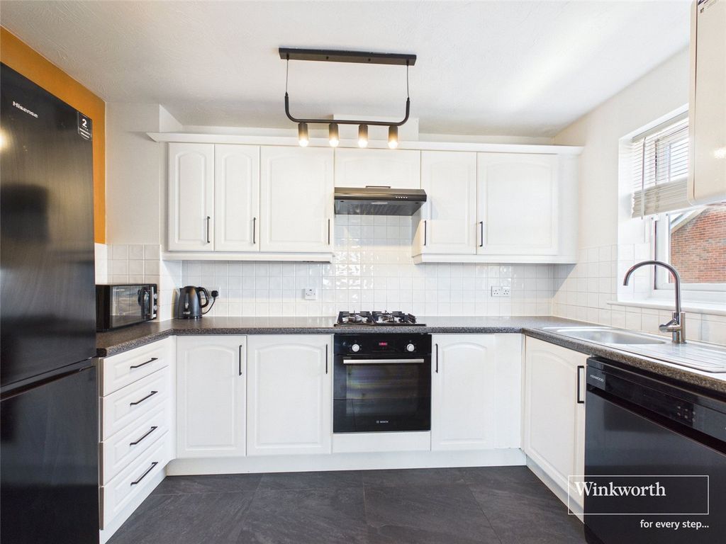 Property photo 2 of 10 Picture No. 08