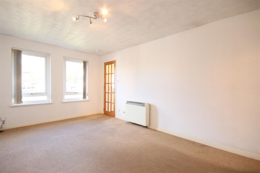 Property photo 2 of 13 Img_5001.Jpg