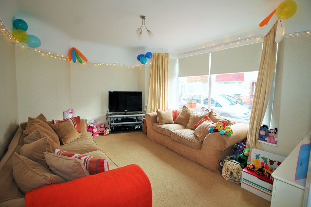 Property photo 3 of 25 Img_9837