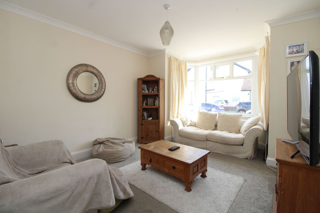 Property photo 2 of 24
