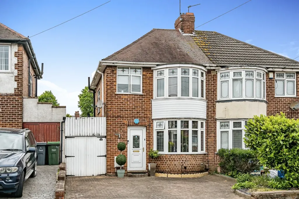 Property photo 1 of 7