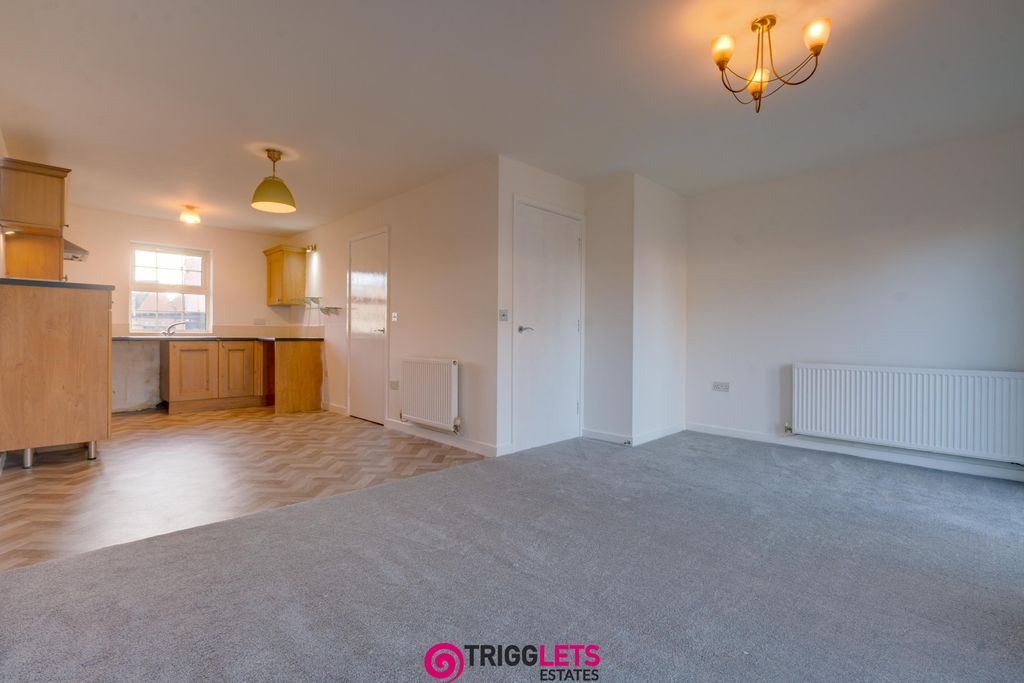 Property photo 2 of 26