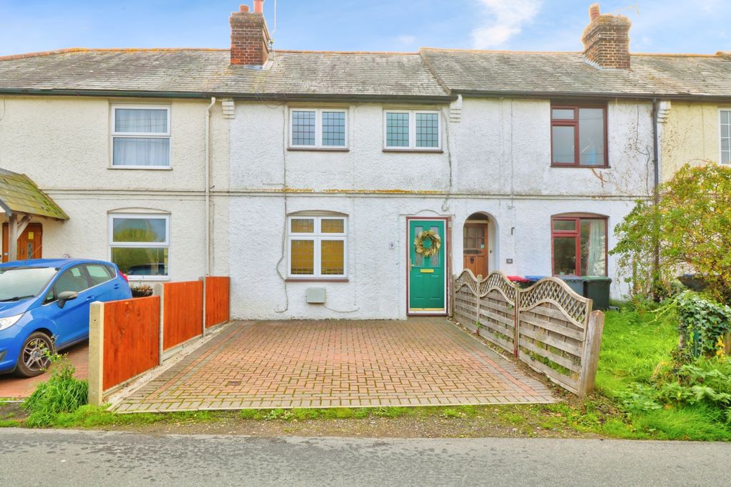 Property photo 1 of 19 Front External