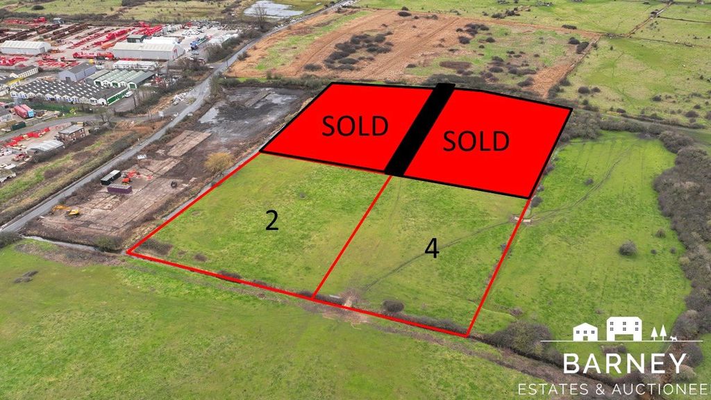 Property photo 3 of 30 Picture No. 40