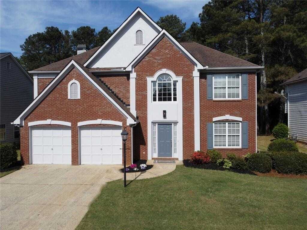 Property photo 1 of 31