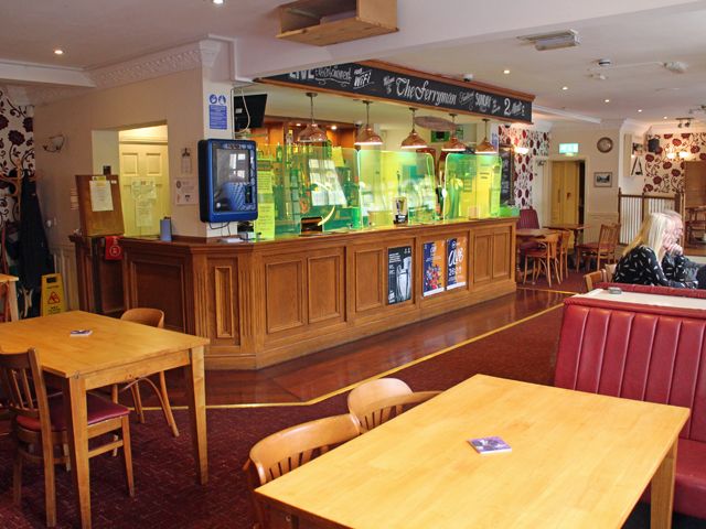 Property photo 2 of 7