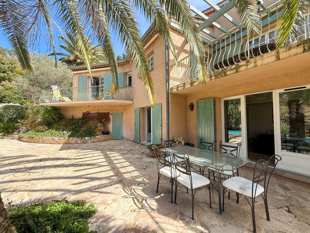 Property photo 1 of 27