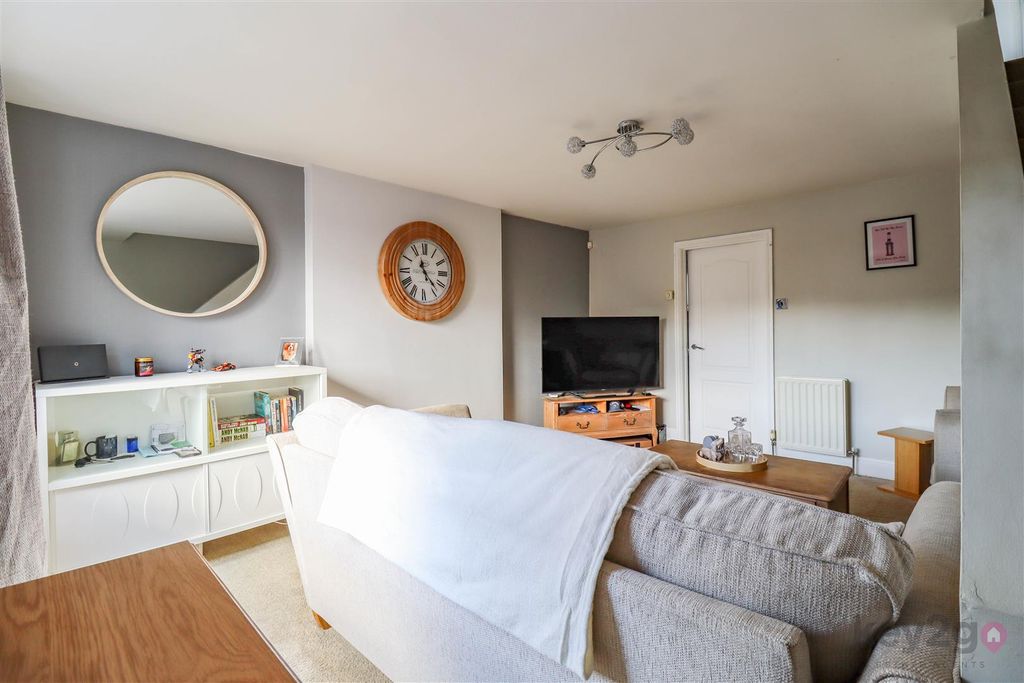 Property photo 2 of 19 Img_3975.Jpg