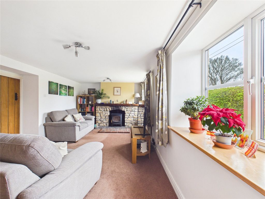 Property photo 3 of 22 Picture No. 11