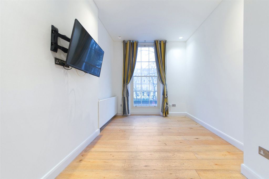 Property photo 2 of 12 Picture No. 02