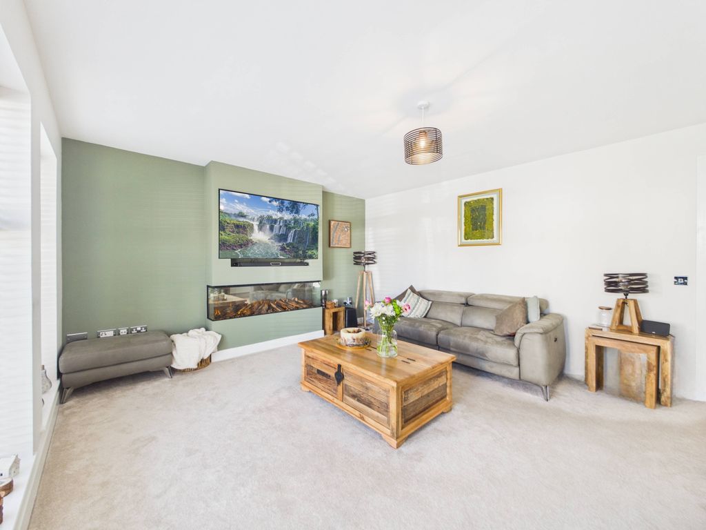 Additional image 2 of 5 bed detached house for sale17 Strathgray Road, Dundee, Angus DD2