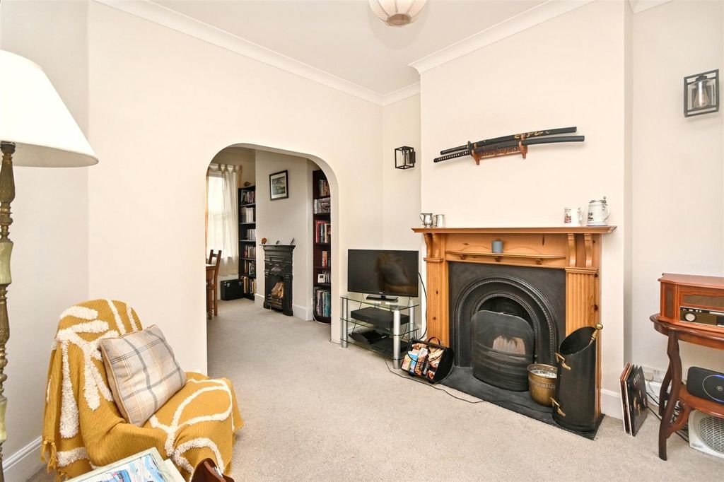 Property photo 2 of 14 Dsc_1040.Jpg