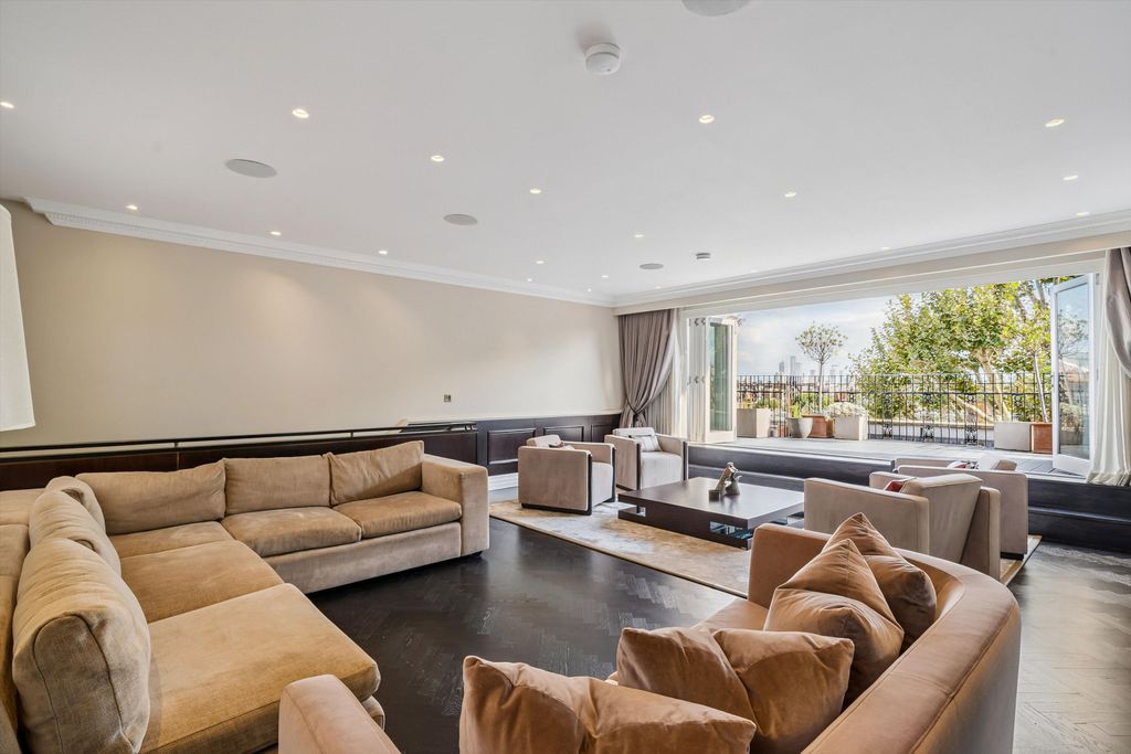 Property photo 1 of 23 Image