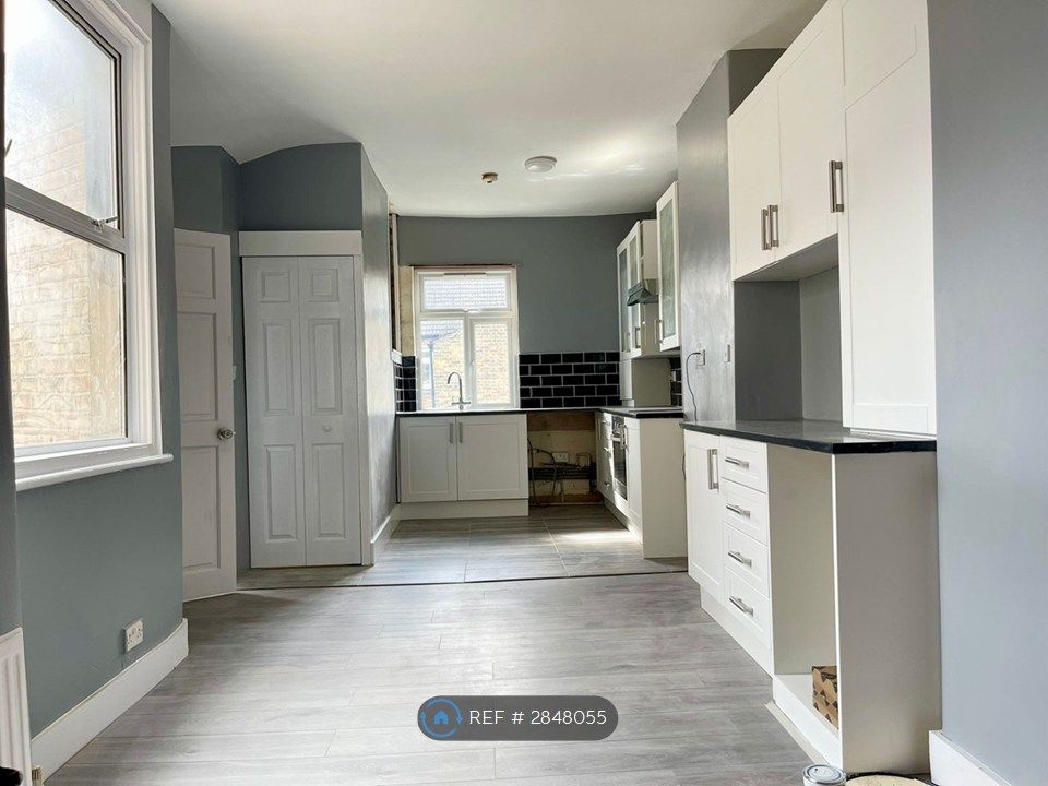 Property photo 1 of 10 Open Plan Kitchen/Living Room