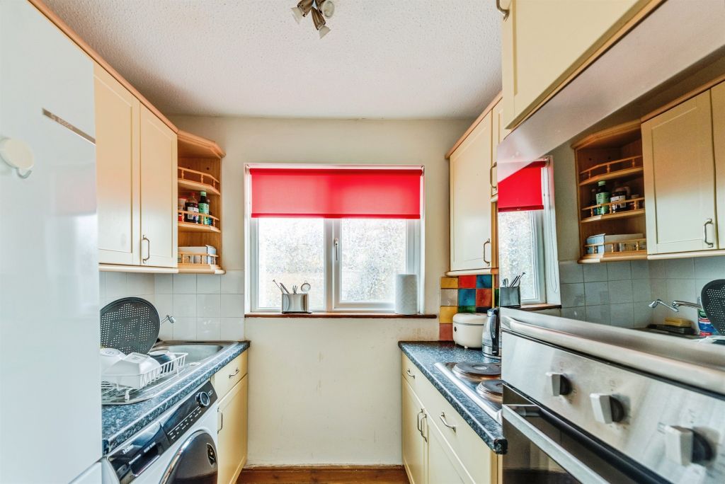 Property photo 3 of 19