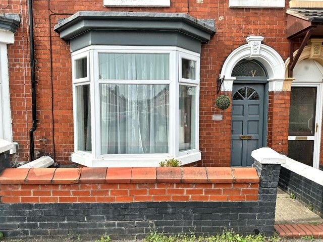 Property photo 2 of 14