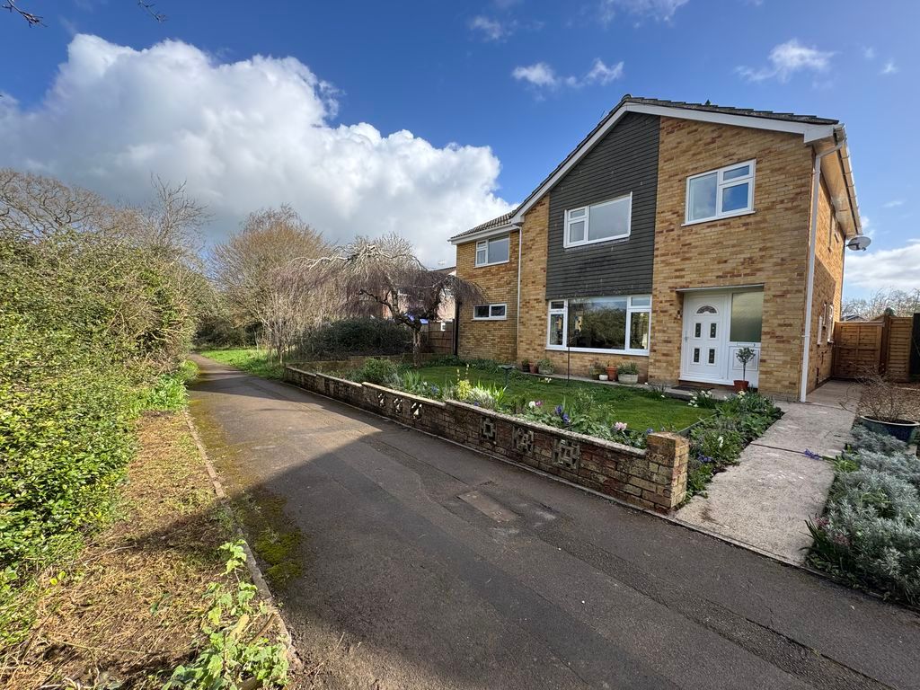 Property photo 1 of 29 Front