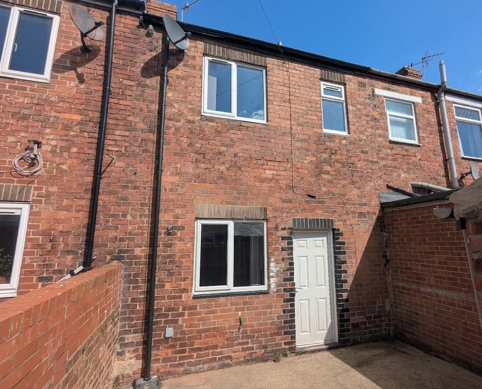 Property photo 2 of 18