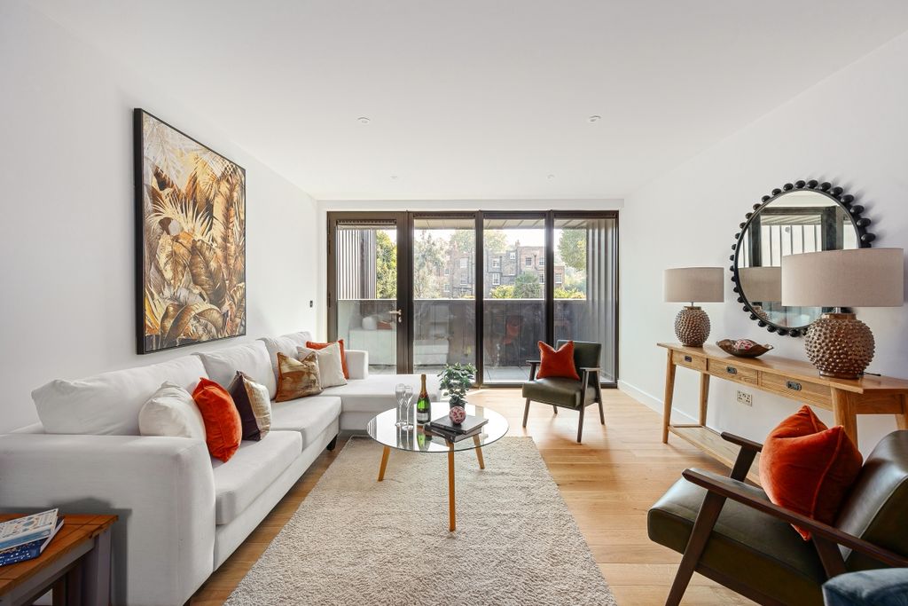 Property photo 1 of 17 094A0152