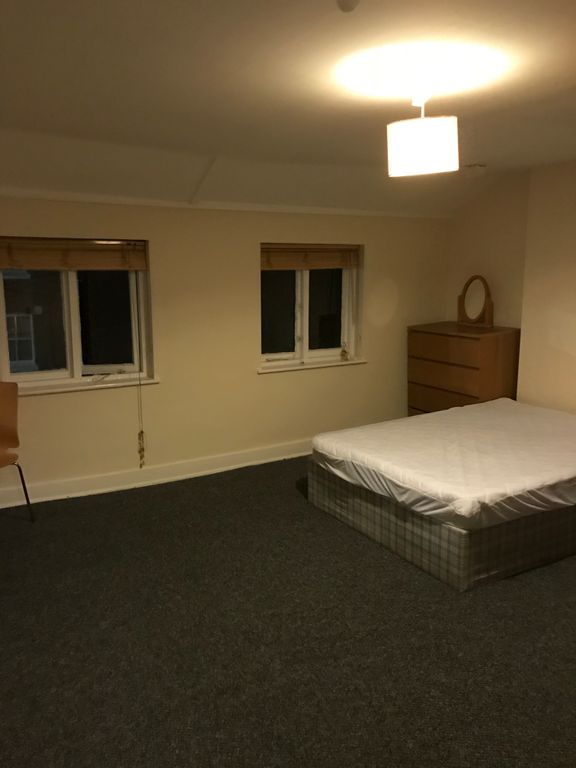 Property photo 2 of 3