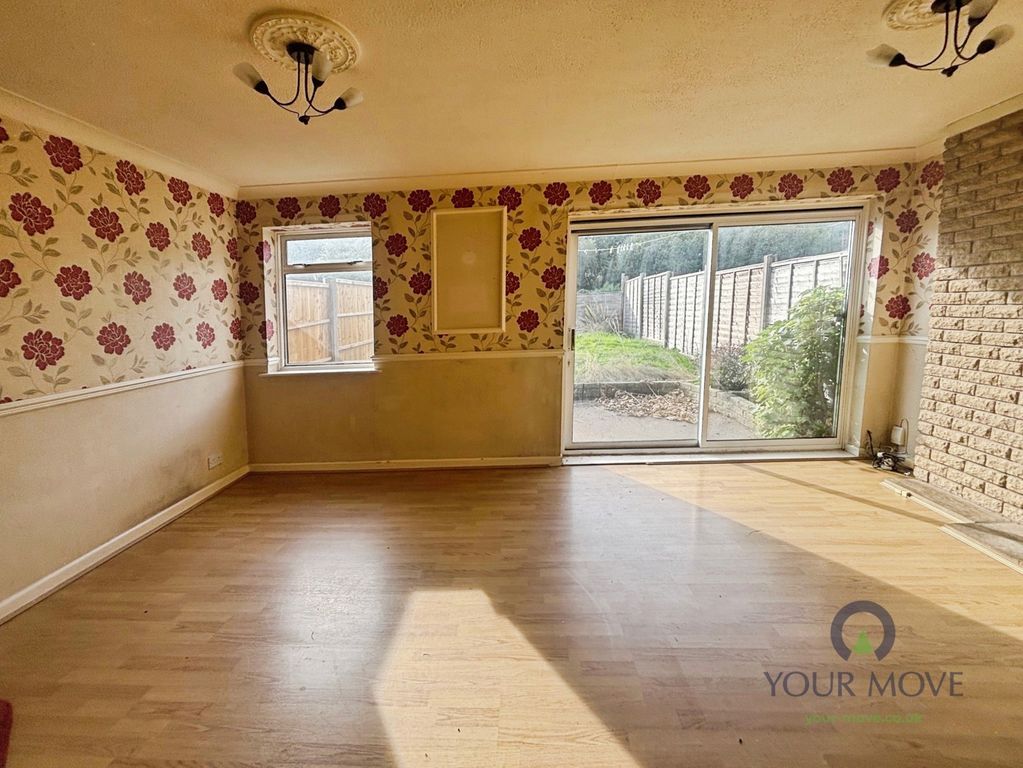 Property photo 2 of 8 Pbox-Img.Jpg