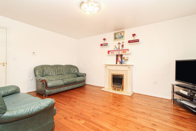 Property photo 2 of 17 Living Room