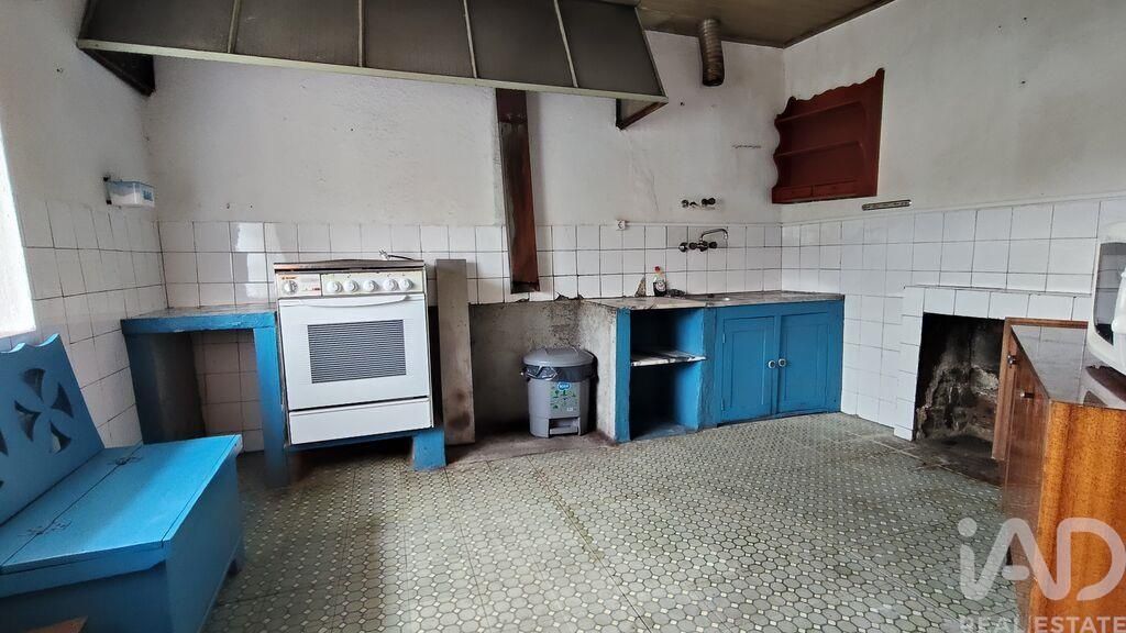 Property photo 3 of 25