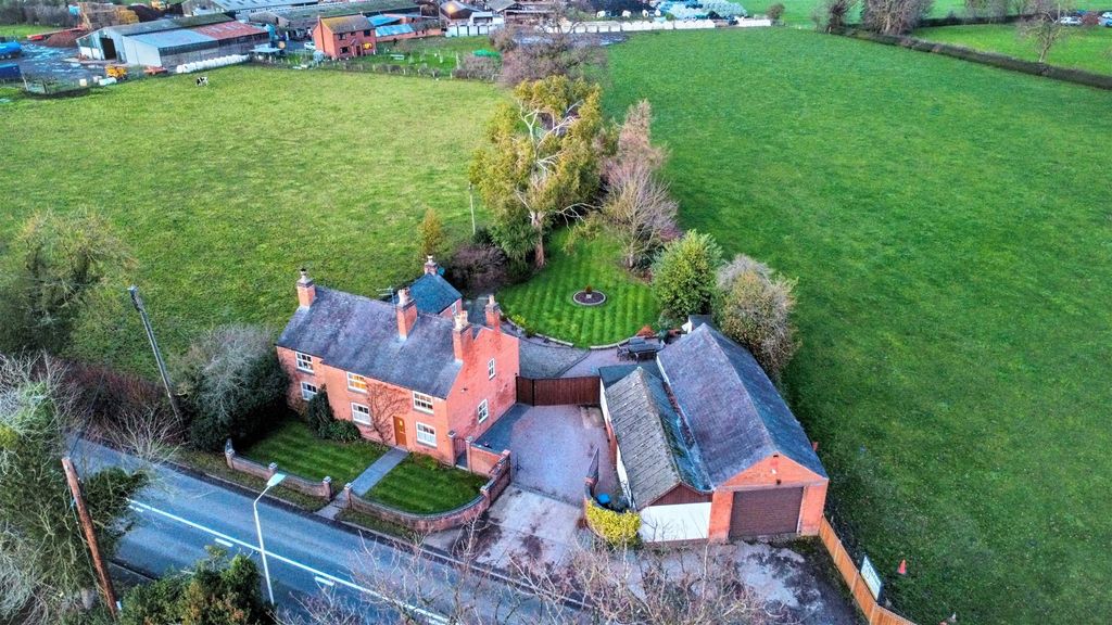 Property photo 2 of 28 1000075387.Jpg