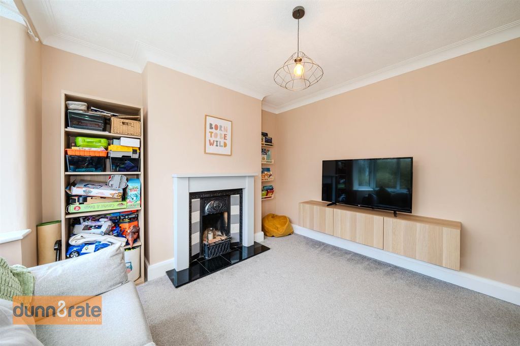 Property photo 3 of 27 D&amp;H-27.Jpg