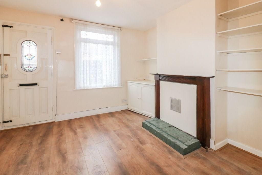 Property photo 2 of 4