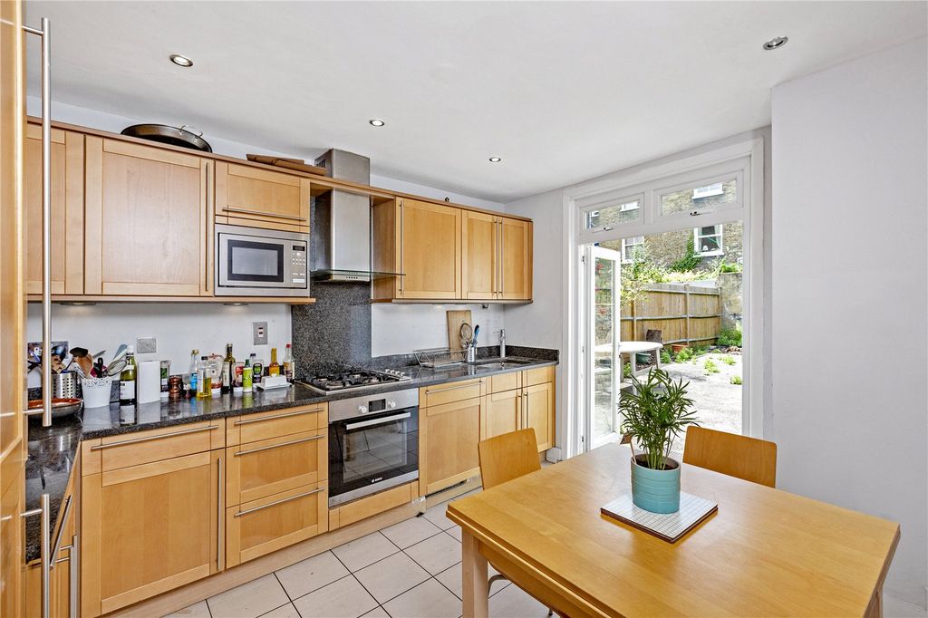 Property photo 1 of 14 Picture No. 14