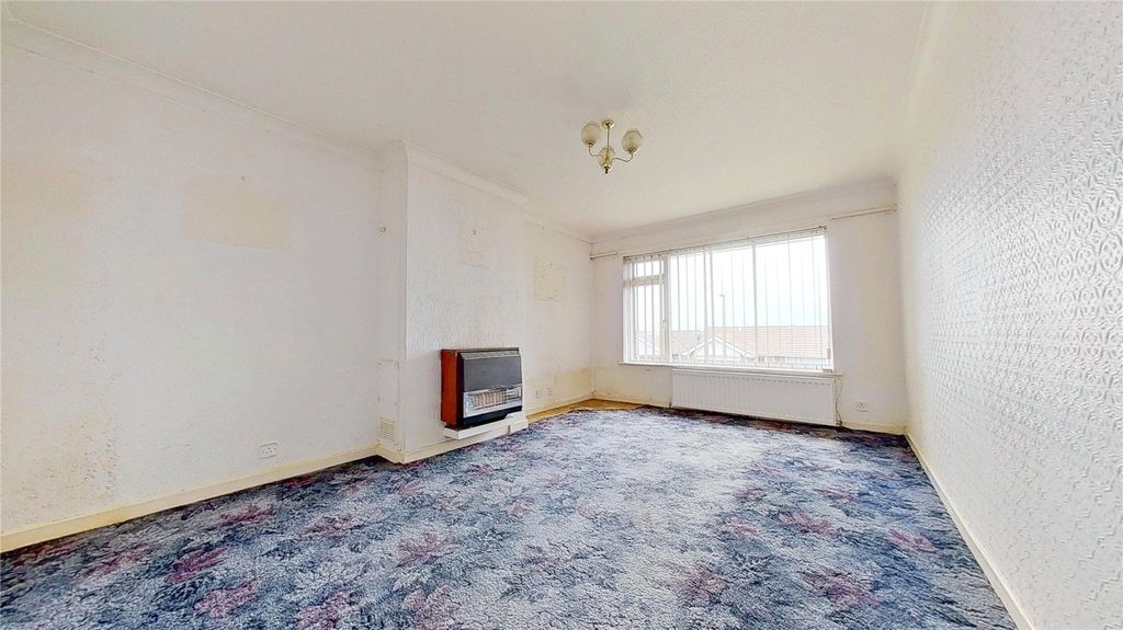 Property photo 2 of 9 Picture No. 04