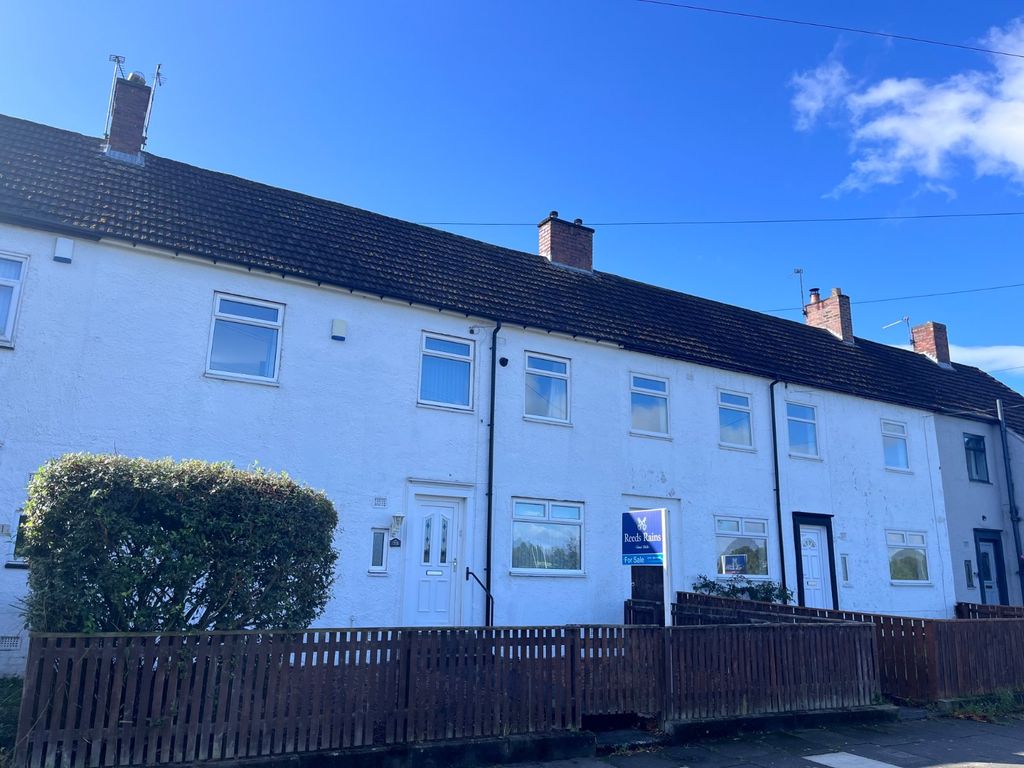 Property photo 1 of 13 Outside