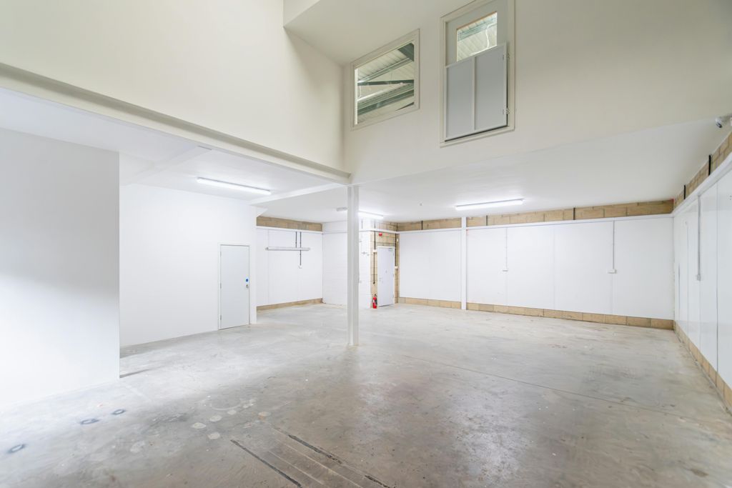 Property photo 2 of 5 5.Jpg