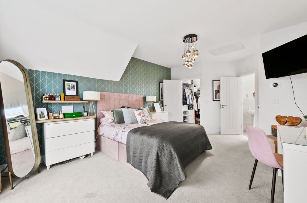 Property photo 3 of 22 Image (4).Jpg