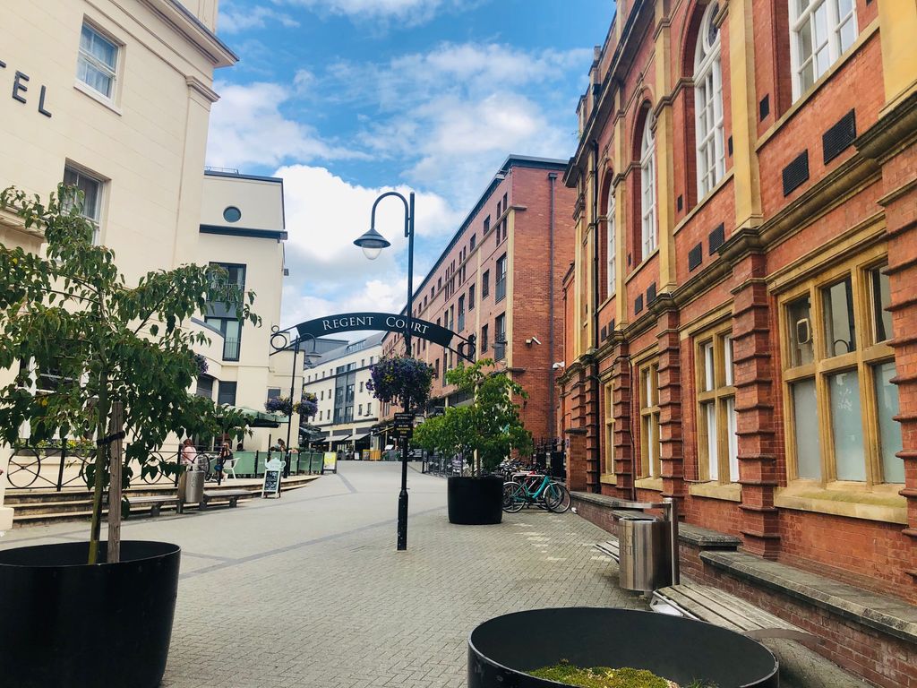 Property photo 1 of 6