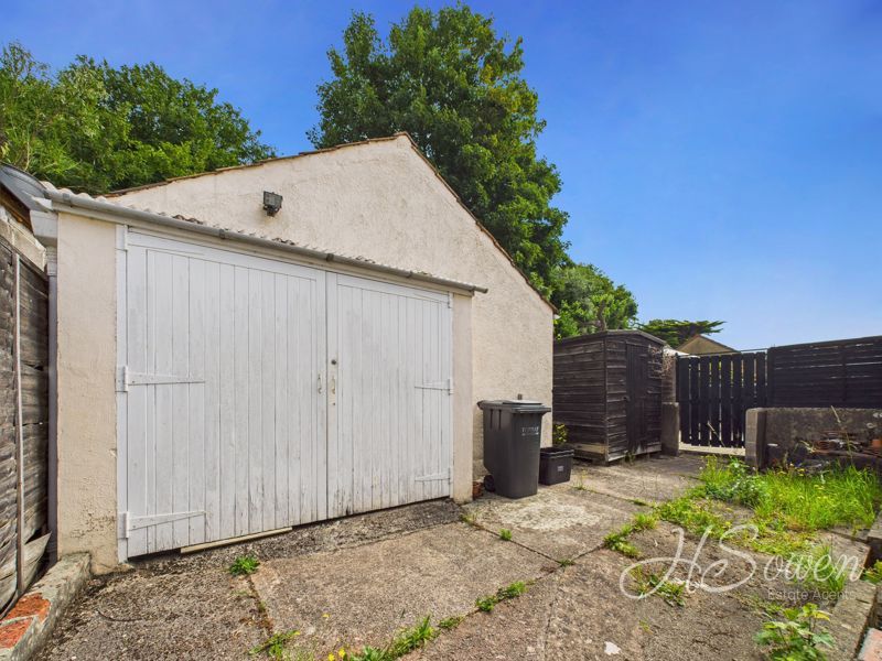 Property photo 2 of 14 Photo 9