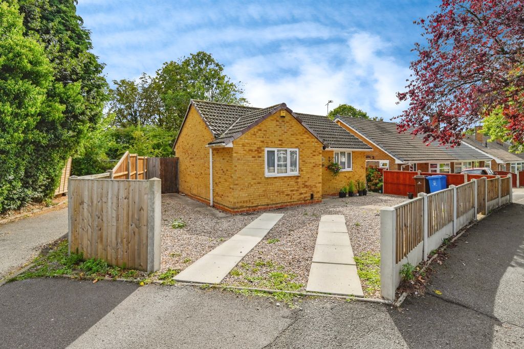 Property photo 2 of 14