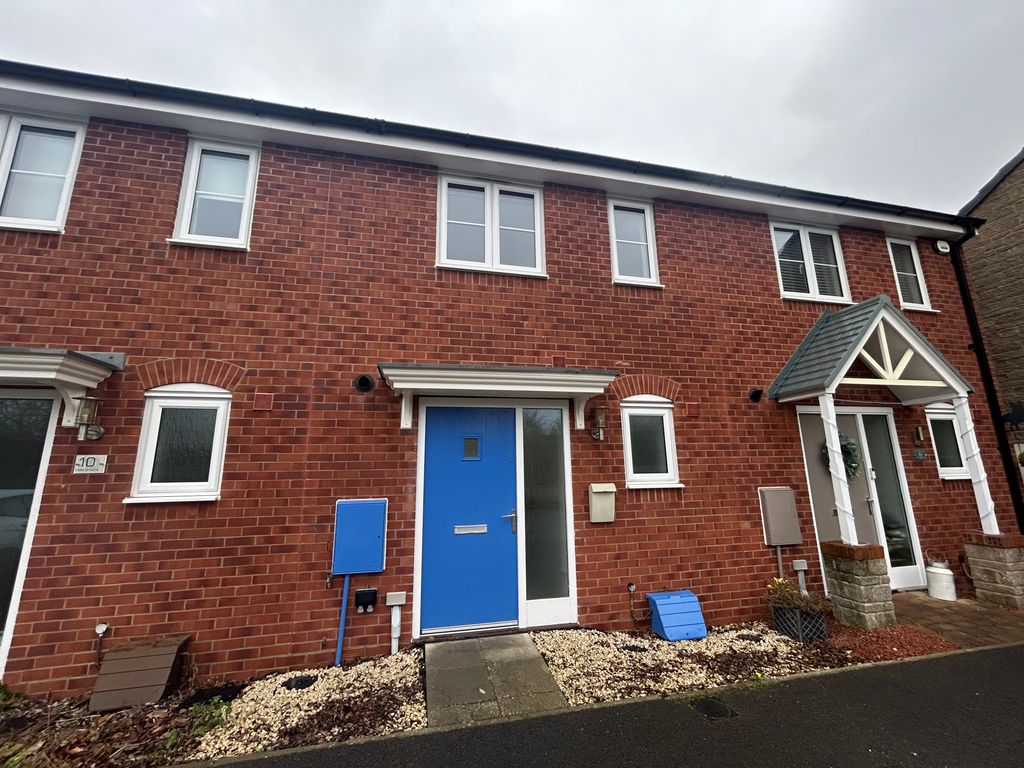 Property photo 1 of 10 Front