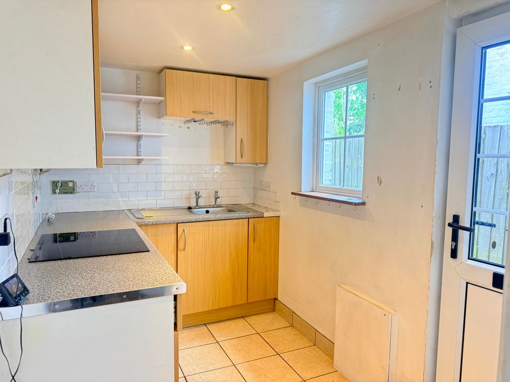 Property photo 1 of 13 Kitchen