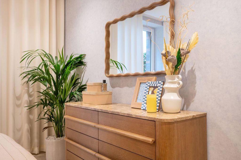 Property photo 1 of 30