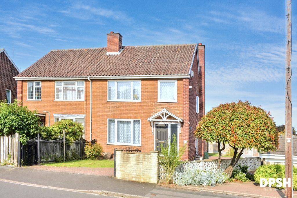 Property photo 1 of 28