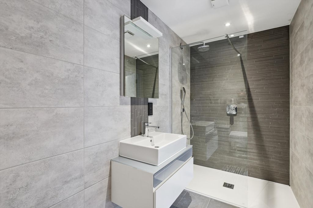 Additional image 21 of 7 bed detached house for saleThe Mount, Esher, Surrey KT10
